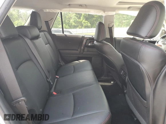 2023 Toyota 4Runner TRD Off Road Premium z VIN JTERU5JR3P6118052, wystawiony jako Copart lot #63659815 z przebiegiem 24 203 mil mil oraz Szkoda całkowita • Salvage title. Historia ofert i sprzedaży dostępna na DreamBid. Obrazek 11.