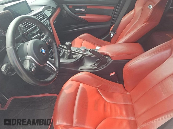 2015 BMW M3 z VIN WBS3C9C57FP803591, wystawiony jako Copart lot #59972975 z przebiegiem 183 051 mil mil oraz Czysty tytuł • Clean title. Historia ofert i sprzedaży dostępna na DreamBid. Obrazek 11.