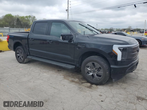 2023 Ford F-150 Lightning Pro z VIN 1FTVW1EV4PWG12935, wystawiony jako Copart lot #52685485 z przebiegiem Nie podano mil oraz Szkody całkowita. Historia ofert i sprzedaży dostępna na DreamBid. Obrazek 4.