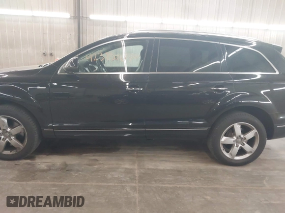 2015 Audi Q7 Premium с VIN WA1CGAFE1FD001624, выставлен на аукционе IAAI как лот 42385107 с пробегом 102 360 миль миль и . История ставок и продаж доступна на DreamBid. Изображение 15.