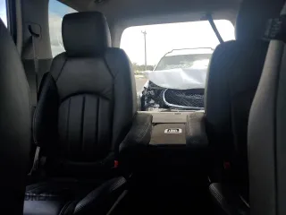 2015 GMC Acadia SLE z VIN 1GKKVPKDXFJ119698, wystawiony jako Copart lot #55950295 z przebiegiem 149 886 mil mil oraz Szkoda całkowita • Salvage title. Historia ofert i sprzedaży dostępna na DreamBid. Obrazek 10.