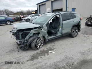 2023 Toyota RAV4 XLE Premium z VIN 2T3A1RFV3PW351919, wystawiony jako Copart lot #53108495 z przebiegiem Nie podano mil oraz Szkoda całkowita • Salvage title. Historia ofert i sprzedaży dostępna na DreamBid. Obrazek 1.