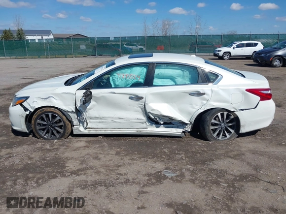 2016 Nissan Altima SR with VIN 1N4AL3AP7GC149531, listed as a IAAI auction lot 41893524 with 48,058 mi miles and . Bid and sale history available at carsss.com. Image 14.