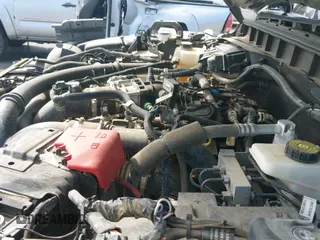 2023 Ford Bronco z VIN 1FMEE5BP4PLB03103, wystawiony jako IAAI lot #43253716 z przebiegiem 34 381 mil mil oraz . Historia ofert i sprzedaży dostępna na DreamBid. Obrazek 21.