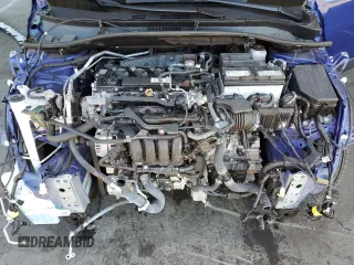 2022 Toyota Corolla Cross LE with VIN 7MUCAAAG6NV021103, listed as a Copart auction lot 56882015 with 21,769 mi miles and Salvage title. Bid and sale history available at DreamBid. Image 11.