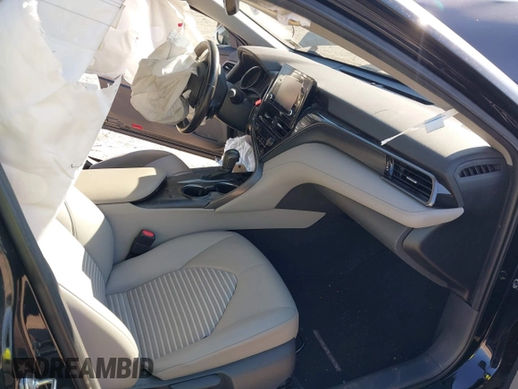 2021 Toyota Camry SE Nightshade with VIN 4T1T11AK6MU402597, listed as a IAAI auction lot 41718894 with Not Provided miles and . Bid and sale history available at carsss.com. Image 5.