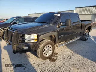2013 Chevrolet Silverado 3500HD LT with VIN 1GC4K0C82DF134413, listed as a Copart auction lot 72710064 with 268,554 mi miles and Salvage Title. Bid and sale history available at carsss.com. Image 1.
