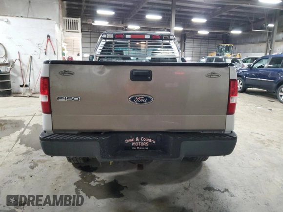 2007 Ford F-150 XL with VIN 1FTVX14527NA78614, listed as a Copart auction lot 45945555 with 297,404 mi miles and Salvage Title. Bid and sale history available at carsss.com. Image 6.