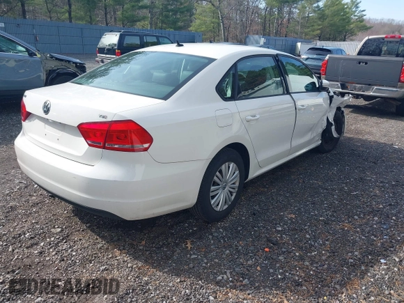2015 Volkswagen Passat Limited Edition Edition with VIN 1VWAT7A34FC104038, listed as a IAAI auction lot 41941898 with 92,701 mi miles and . Bid and sale history available at DreamBid. Image 4.