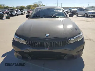 2019 BMW 3 Series 330i with VIN 3MW5R1J56K8A03860, listed as a Copart auction lot 80941324 with 69,114 mi miles and Salvage Title. Bid and sale history available at carsss.com. Image 5.