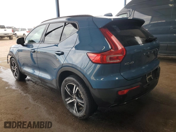 2024 Volvo XC40 Core Bright Theme с VIN YV4L12UK1R2338006, выставлен на аукционе Copart как лот 49792975 с пробегом 23 924 миль миль и Чистый • Clean title. История ставок и продаж доступна на DreamBid. Изображение 2.