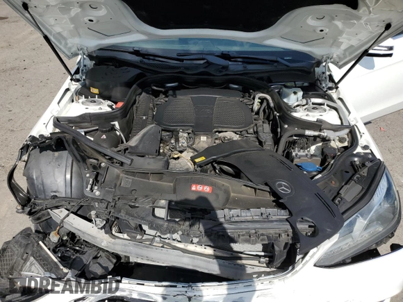2015 Mercedes-Benz E 350 Luxury with VIN WDDHF8JB6FB100431, listed as a Copart auction lot 56110925 with 106,653 mi miles and Salvage title. Bid and sale history available at DreamBid. Image 11.