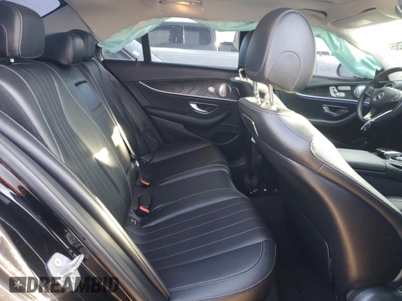2018 Mercedes-Benz E 300 with VIN WDDZF4KB5JA370390, listed as a Copart auction lot 51099755 with 40,295 mi miles and Salvage title. Bid and sale history available at DreamBid. Image 10.