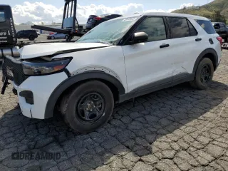 2021 Ford Police Interceptor Utility z VIN 1FM5K8AW5MNA20072, wystawiony jako Copart lot #48149645 z przebiegiem Nie podano mil oraz Tytuł czysty. Historia ofert i sprzedaży dostępna na DreamBid. Obrazek 1.