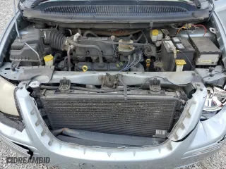 2006 Chrysler Town & Country LWB Limited with VIN 2A8GP64L56R641993, listed as a Copart auction lot 62208304 with 129,497 mi miles and Salvage Title. Bid and sale history available at carsss.com. Image 12.