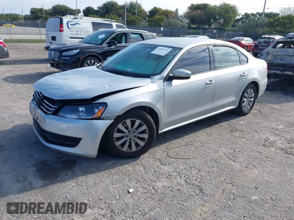2013 Volkswagen Passat Wolfsburg Edition with VIN 1VWAP7A31DC065040, listed as a IAAI auction lot 42007311 with 133,510 mi miles. Bid and sale history available at carsss.com. Image 17.