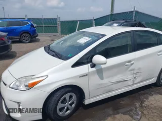 2015 Toyota Prius Four with VIN JTDKN3DU2F0424586, listed as a IAAI auction lot 42502544 with 281,407 mi miles and . Bid and sale history available at DreamBid. Image 6.