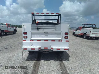 2016 Ford F-250 XL с VIN 1FD7X2B6XGEC87427, выставлен на аукционе IAAI как лот 42014963 с пробегом 537 454 миль миль и . История ставок и продаж доступна на DreamBid. Изображение 16.