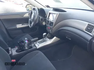 2010 Subaru Impreza i Premium с VIN JF1GE6B64AH514091, выставлен на аукционе IAAI как лот 40675326 с пробегом Не указан миль и . История ставок и продаж доступна на DreamBid. Изображение 5.