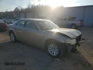 2008 Chrysler 300 LX with VIN 2C3KA43R88H330925, listed as a Copart auction lot 44321755 with 152,492 mi miles and Salvage Title. Bid and sale history available at carsss.com. Image 4.