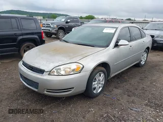 2006 Chevrolet Impala LS z VIN 2G1WB55K269326238, wystawiony jako IAAI lot #42476356 z przebiegiem 117 406 mil mil oraz . Historia ofert i sprzedaży dostępna na DreamBid. Obrazek 2.