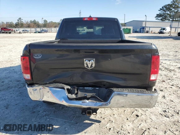2018 Ram 1500 Express z VIN 3C6RR6KG1JG246621, wystawiony jako Copart lot #85450824 z przebiegiem 125 449 mil mil oraz Szkoda całkowita • Salvage title. Historia ofert i sprzedaży dostępna na DreamBid. Obrazek 6.
