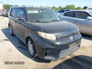 2011 Scion xB with VIN JTLZE4FE0B1130753, listed as a IAAI auction lot 41981915 with 226,010 mi miles. Bid and sale history available at carsss.com. Image 1.