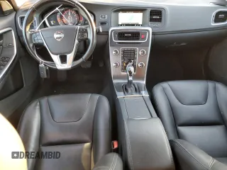 2015 Volvo S60 T5 Platinum with VIN YV1612TM1F1361171, listed as a Copart auction lot 36642793 with 58,929 mi miles. Bid and sale history available at carsss.com. Image 8.