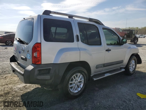 2014 Nissan Xterra S z VIN 5N1AN0NU2EN815047, wystawiony jako Copart lot #50896395 z przebiegiem 138 802 mil mil oraz Szkoda całkowita • Salvage title. Historia ofert i sprzedaży dostępna na DreamBid. Obrazek 3.
