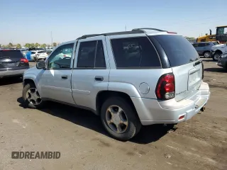 2007 Chevrolet TrailBlazer LS with VIN 1GNDT13S772262485, listed as a Copart auction lot 74128274 with 154,369 mi miles and Non Repairable. Bid and sale history available at carsss.com. Image 2.