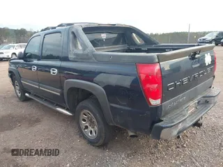 2005 Chevrolet Avalanche LS with VIN 3GNEC12Z65G130177, listed as a IAAI auction lot 41624439 with 280,389 mi miles and . Bid and sale history available at DreamBid. Image 3.