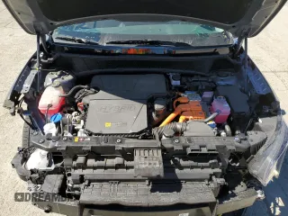 2024 Kia Niro EX Touring with VIN KNDCR3LE5R5171886, listed as a Copart auction lot 50422965 with 31,749 mi miles and Salvage Title. Bid and sale history available at carsss.com. Image 11.