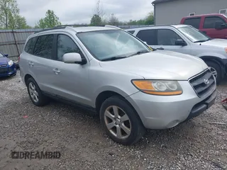 2009 Hyundai Santa Fe SE z VIN 5NMSH13E49H241829, wystawiony jako IAAI lot #42127934 z przebiegiem 217 823 mil mil oraz . Historia ofert i sprzedaży dostępna na DreamBid. Obrazek 1.