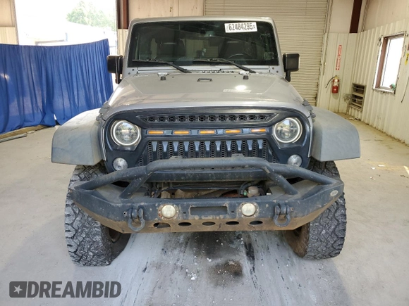 2016 Jeep Wrangler Unlimited Sport with VIN 1C4BJWDG9GL232928, listed as a Copart auction lot 62484295 with 147,943 mi miles and Clean title. Bid and sale history available at DreamBid. Image 5.