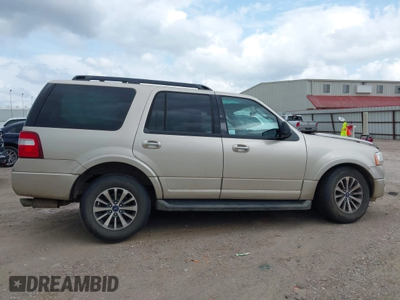 2017 Ford Expedition XLT with VIN 1FMJU1HT9HEA23638, listed as a IAAI auction lot 42130179 with Not provided miles and . Bid and sale history available at DreamBid. Image 13.