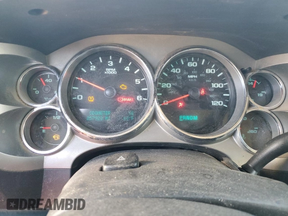 2011 Chevrolet Silverado 1500 LT with VIN 3GCPKSE34BG407289, listed as a Copart auction lot 50030845 with 257,923 mi miles and Salvage Title. Bid and sale history available at DreamBid. Image 9.