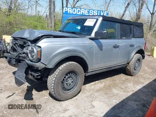 2022 Ford Bronco с VIN 1FMDE5BH3NLA79314, выставлен на аукционе IAAI как лот 42003550 с пробегом 15 303 миль миль и . История ставок и продаж доступна на DreamBid. Изображение 2.