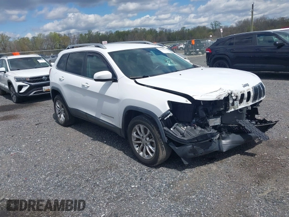 2019 Jeep Cherokee Latitude with VIN 1C4PJLCB4KD366405, listed as a IAAI auction lot 42018976 with 58,626 mi miles. Bid and sale history available at carsss.com. Image 1.