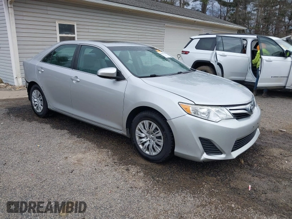 2012 Toyota Camry L with VIN 4T1BF1FK3CU589236, listed as a IAAI auction lot 41947474 with 143,421 mi miles. Bid and sale history available at carsss.com. Image 1.