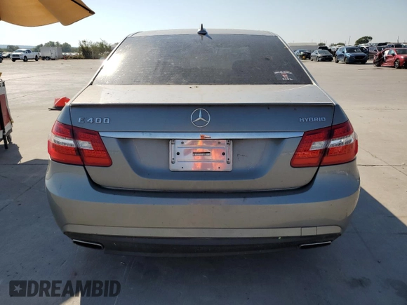 2013 Mercedes-Benz E 400 Sport with VIN WDDHF9FB3DA743580, listed as a Copart auction lot 76195234 with 121,750 mi miles and Clean Title. Bid and sale history available at DreamBid. Image 6.