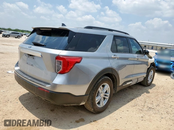 2022 Ford Explorer XLT with VIN 1FMSK7DH8NGB62920, listed as a Copart auction lot 56868815 with 26,425 mi miles and Salvage title. Bid and sale history available at DreamBid. Image 3.