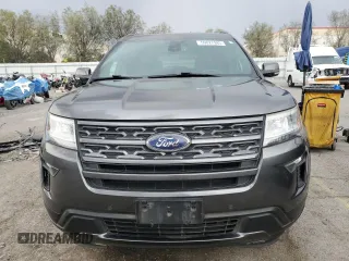 2018 Ford Explorer XLT z VIN 1FM5K7DH8JGA42798, wystawiony jako Copart lot #59027985 z przebiegiem 92 088 mil mil oraz Szkoda całkowita • Salvage title. Historia ofert i sprzedaży dostępna na DreamBid. Obrazek 5.