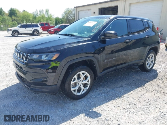 2024 Jeep Compass Sport with VIN 3C4NJDAN5RT146771, listed as a IAAI auction lot 42043137 with 15,640 mi miles. Bid and sale history available at carsss.com. Image 2.