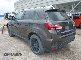 2021 Mitsubishi Outlander ES z VIN JA4APUAU3MU008434, wystawiony jako IAAI lot #42120530 z przebiegiem 95 254 mil mil oraz . Historia ofert i sprzedaży dostępna na DreamBid. Obrazek 3.
