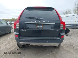 2011 Volvo XC90 I6 с VIN YV4952CZ2B1591408, выставлен на аукционе IAAI как лот 42125416 с пробегом Не указан миль и . История ставок и продаж доступна на DreamBid. Изображение 15.