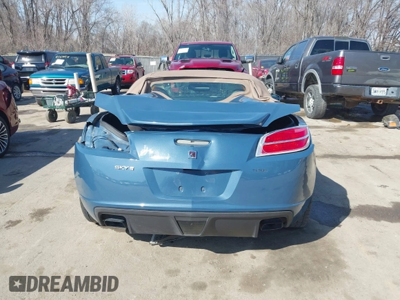 2007 Saturn Sky Red Line with VIN 1G8MG35XX7Y127784, listed as a IAAI auction lot 41782555 with 88,694 mi miles and . Bid and sale history available at DreamBid. Image 16.