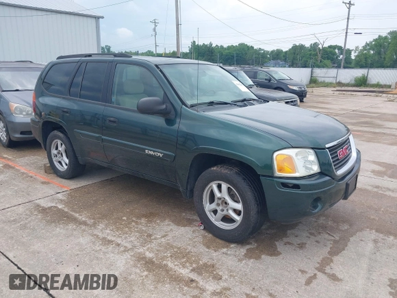 2004 GMC Envoy SLE z VIN 1GKDS13S242374316, wystawiony jako IAAI lot #42422803 z przebiegiem 220 071 mil mil oraz . Historia ofert i sprzedaży dostępna na DreamBid. Obrazek 1.