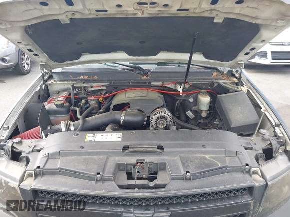 2007 Chevrolet Tahoe LTZ with VIN 1GNFC13J17J149752, listed as a IAAI auction lot 42632542 with 313,740 mi miles and . Bid and sale history available at DreamBid. Image 10.