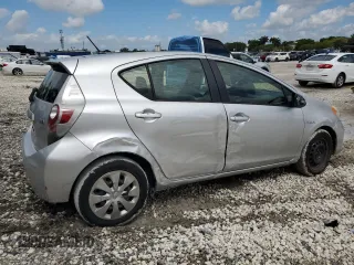 2014 Toyota Prius One with VIN JTDKDTB36E1570446, listed as a Copart auction lot 57044645 with 159,850 mi miles and Clean Title. Bid and sale history available at DreamBid. Image 3.