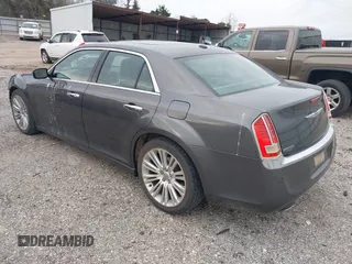2014 Chrysler 300 with VIN 2C3CCAET3EH280310, listed as a IAAI auction lot 41664105 with 92,316 mi miles. Bid and sale history available at carsss.com. Image 3.